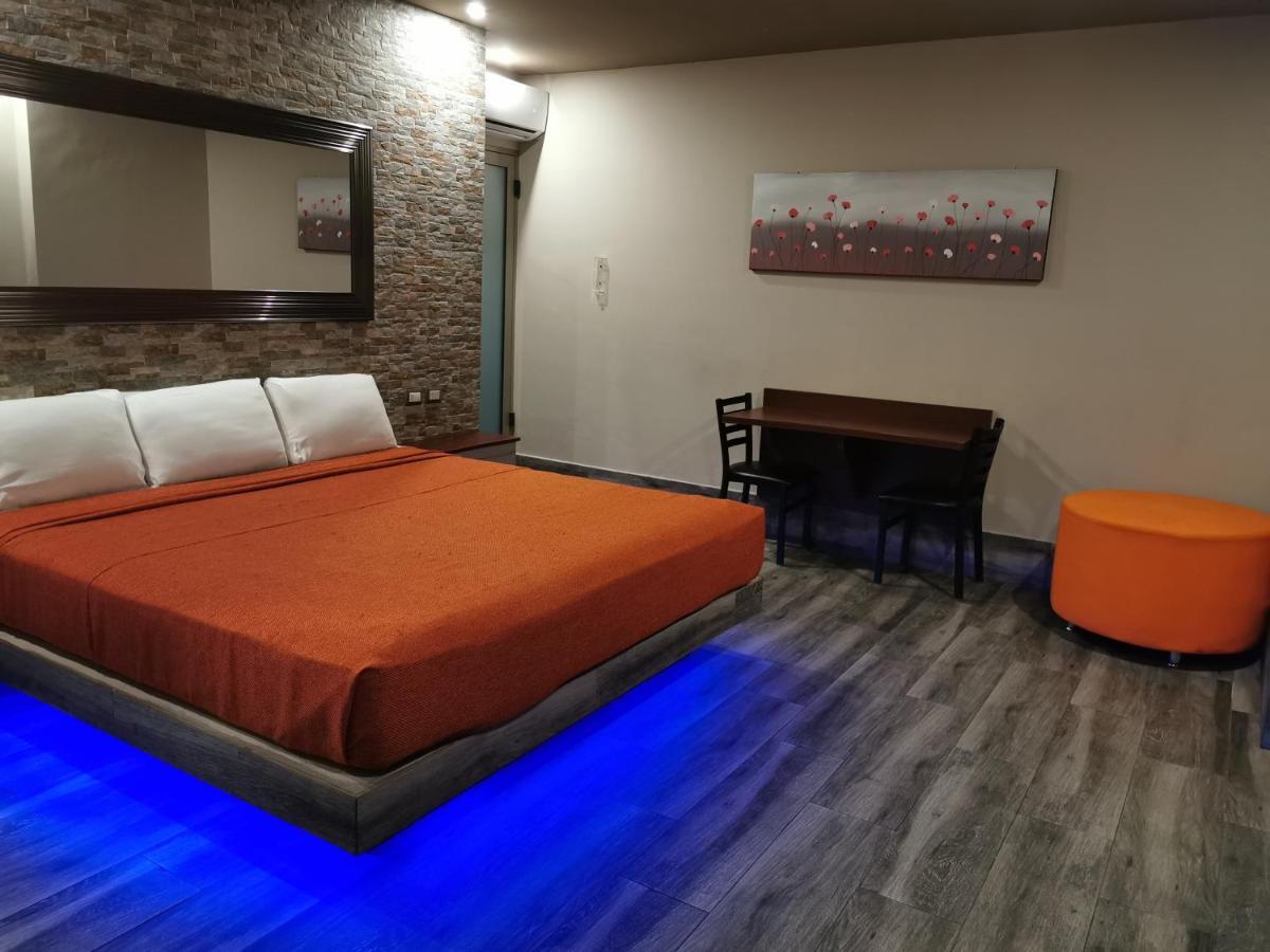 Hotel Plaza Arteaga Monterrey Exteriör bild
