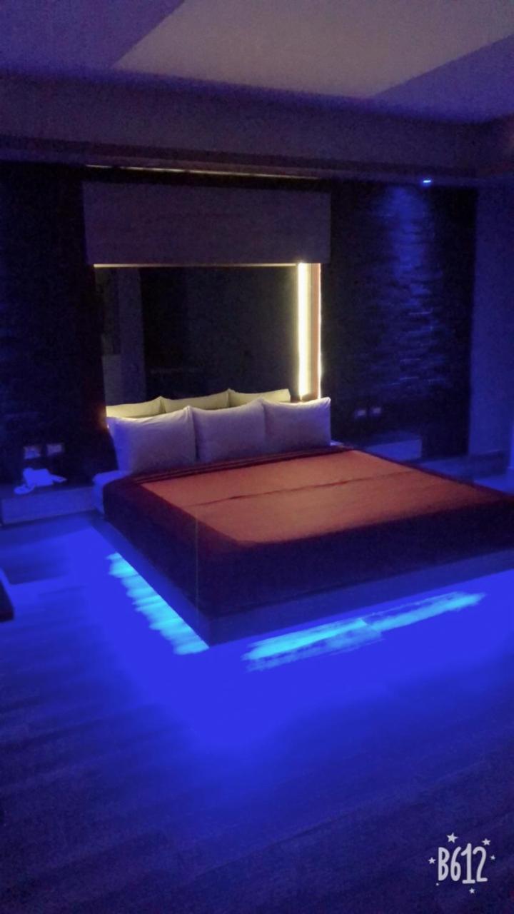 Hotel Plaza Arteaga Monterrey Exteriör bild